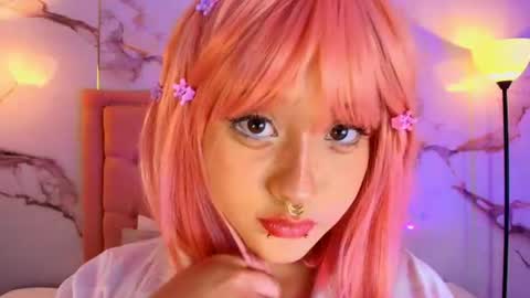 suxan_white online show from July 7, 2026, 9:08 pm