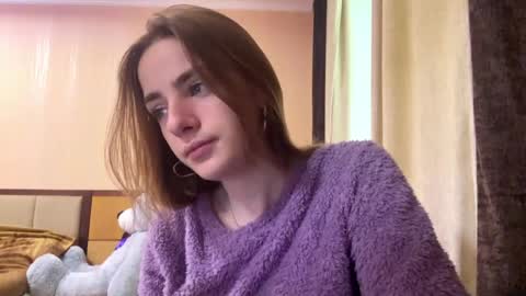Snapshot of suzannetigerino chatting on May 9, 2026, 7:13 am Emila online show from May 9, 2026, 7:13 am