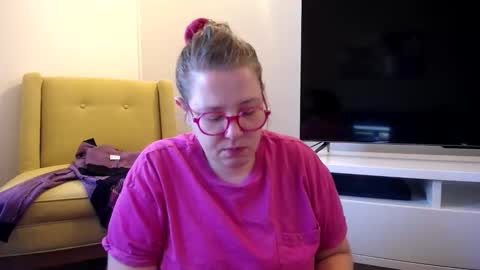 Snapshot of suziestardust chatting on March 13, 2026, 6:53 am suzie stardust online show from March 13, 2026, 6:53 am