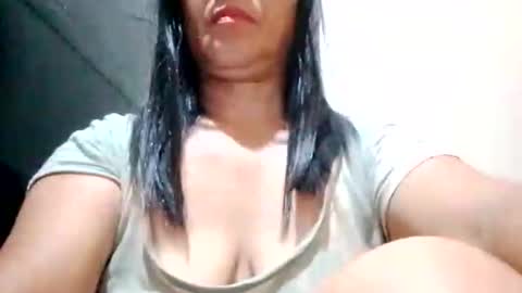 Snapshot of suzzie_hot chatting on October 28, 2025, 10:01 pm suzzie_hot online show from October 28, 2025, 10:01 pm