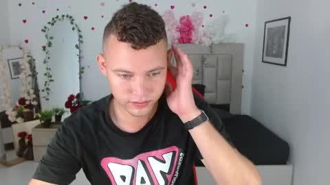Sven online show from May 3, 2026, 12:22 pm