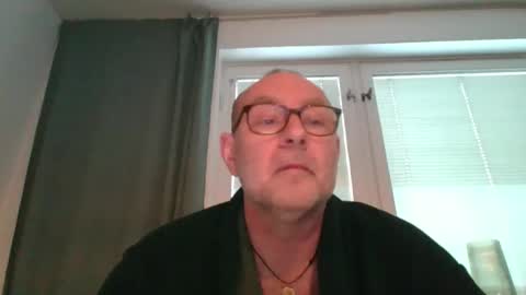 Snapshot of svenskdaddy chatting on January 14, 2025, 7:48 am svenskdaddy online show from January 14, 2025, 7:48 am