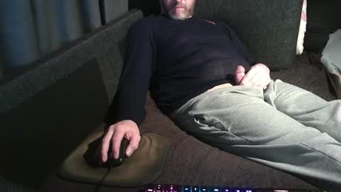 Snapshot of swartarn chatting on December 12, 2024, 7:37 pm ArnSwart online show from December 12, 2024, 7:37 pm