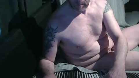 Snapshot of swartarn chatting on October 3, 2025, 10:34 am ArnSwart online show from October 3, 2025, 10:34 am