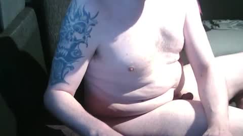 Snapshot of swartarn chatting on November 3, 2025, 1:45 pm ArnSwart online show from November 3, 2025, 1:45 pm