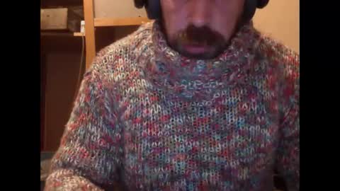 sweaterboy666 online show from February 14, 2025, 3:43 am