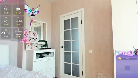 sweeety_peach online show from April 30, 2026, 9:48 am