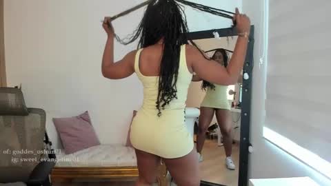 Evangeline online show from March 9, 2025, 2:54 pm