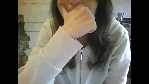 sweet4y0u online show from May 4, 2026, 3:52 pm