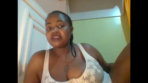 sweet52537 online show from October 21, 2025, 7:03 pm