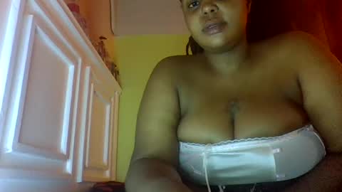 Snapshot of sweet52537 chatting on July 21, 2026, 4:26 am sweet52537 online show from July 21, 2026, 4:26 am