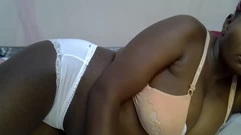 Snapshot of sweet_0012 chatting on May 16, 2026, 2:41 am Cecee online show from May 16, 2026, 2:41 am
