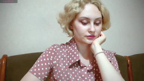 Snapshot of sweet__daddy8 chatting on January 16, 2025, 3:56 am BredEmiliya online show from January 16, 2025, 3:56 am