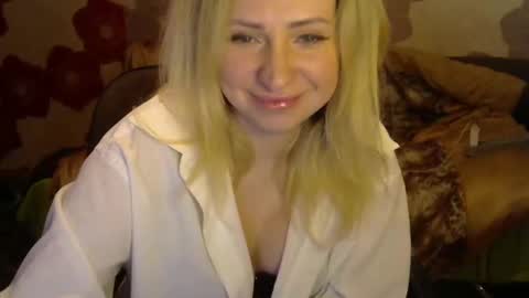 Snapshot of sweet__dany chatting on December 13, 2024, 11:06 pm Sweet Dany online show from December 13, 2024, 11:06 pm