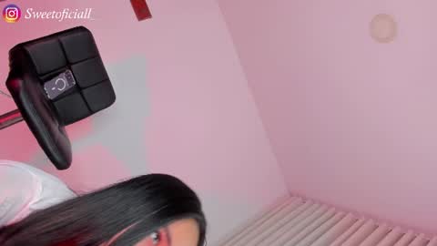 Snapshot of sweet__giirl chatting on July 28, 2026, 8:43 am Cell Me Andrea online show from July 28, 2026, 8:43 am