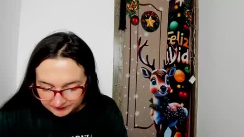 sweet__suck69bitch online show from December 26, 2024, 7:38 pm
