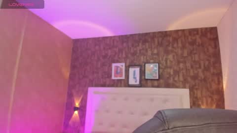 Snapshot of sweet__vanessa1 chatting on July 28, 2026, 5:45 pm Vanessa online show from July 28, 2026, 5:45 pm