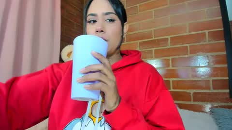 Snapshot of sweet_angel2001 chatting on February 22, 2025, 4:40 pm Stephanie online show from February 22, 2025, 4:40 pm