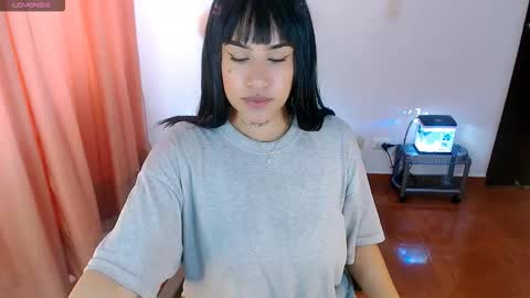 Snapshot of sweet_angel2001 chatting on November 4, 2025, 7:24 pm Stephanie online show from November 4, 2025, 7:24 pm