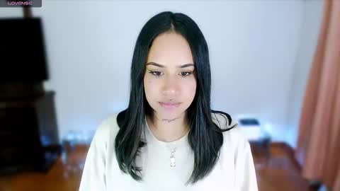 Snapshot of sweet_angel2001 chatting on November 23, 2025, 2:55 am Stephanie online show from November 23, 2025, 2:55 am