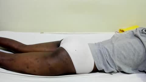 sweet_arya1 online show from October 18, 2025, 9:32 am