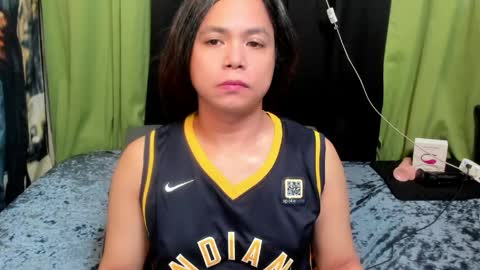 Snapshot of sweet_asiants_4u chatting on May 6, 2026, 12:52 am izza izzasweet online show from May 6, 2026, 12:52 am