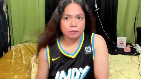 izza  izzasweet online show from May 15, 2026, 11:56 pm
