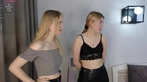 My name is Margo Please Thumbs up me   online show from March 17, 2026, 3:11 am