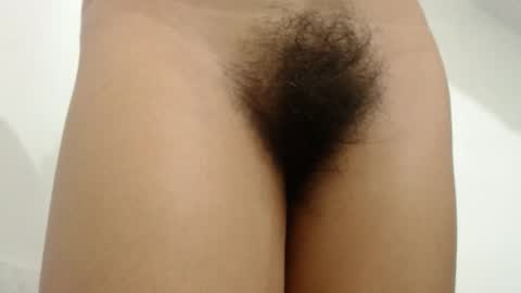 Snapshot of sweet_barbiiee chatting on February 21, 2025, 3:43 pm Barbara online show from February 21, 2025, 3:43 pm