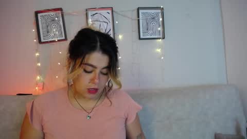 Bella Valery online show from April 13, 2026, 2:44 pm