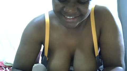 Snapshot of sweet_bellah66 chatting on June 27, 2026, 12:44 pm Bellah online show from June 27, 2026, 12:44 pm