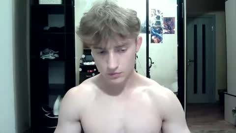Sweet boy06 online show from June 24, 2026, 9:58 pm