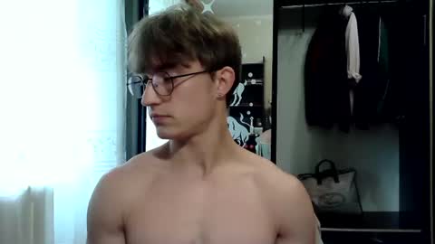 Sweet boy06 online show from July 6, 2026, 10:23 am