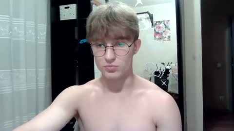 Sweet boy06 online show from July 9, 2026, 7:51 pm