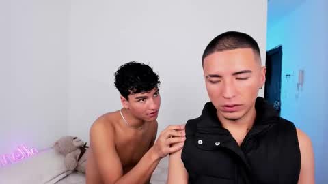 Snapshot of sweet_boys_xx chatting on November 9, 2025, 12:58 pm CristianBrayan PVT OPEN online show from November 9, 2025, 12:58 pm