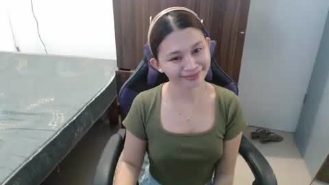 Snapshot of sweet_cassyxx chatting on May 9, 2026, 12:32 pm sweet_cassyxx online show from May 9, 2026, 12:32 pm