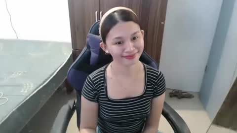 Snapshot of sweet_cassyxx chatting on May 13, 2026, 9:50 am sweet_cassyxx online show from May 13, 2026, 9:50 am