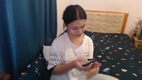 sweet_cassyxx online show from July 8, 2026, 2:38 am