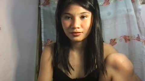 Snapshot of sweet_chantalle chatting on March 9, 2025, 8:40 am sweet_chantalle online show from March 9, 2025, 8:40 am