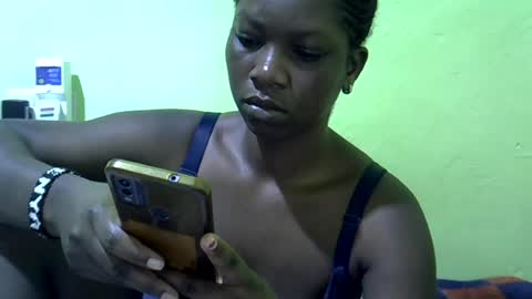 sweet_cherie1 online show from June 24, 2026, 4:11 am