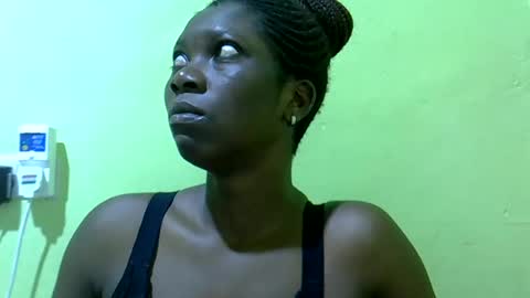 sweet_cherie1 online show from June 28, 2026, 5:35 am