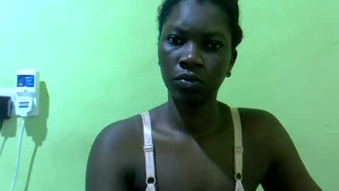 sweet_cherie1 online show from June 30, 2026, 4:13 am