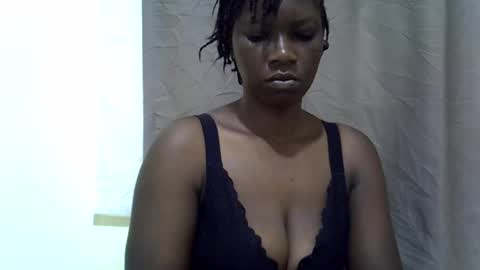 sweet_cherie1 online show from July 26, 2026, 4:31 am