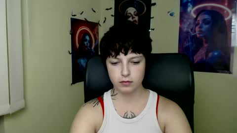 Snapshot of sweet_cherryg chatting on June 25, 2026, 6:56 pm Ivy online show from June 25, 2026, 6:56 pm