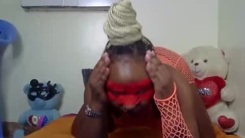 Snapshot of sweet_cindy5 chatting on November 24, 2025, 11:54 am sweet_cindy5 online show from November 24, 2025, 11:54 am