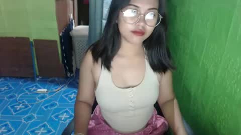 sweet_czylle online show from January 10, 2026, 4:36 am