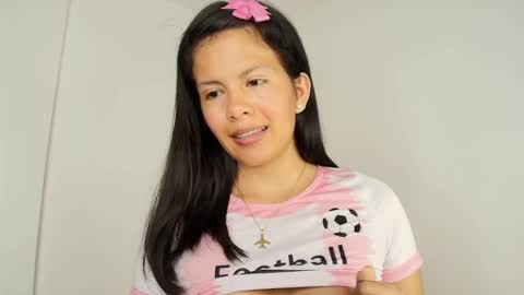 Snapshot of sweet_dania_ chatting on February 1, 2025, 8:08 am sweet_dania_ online show from February 1, 2025, 8:08 am