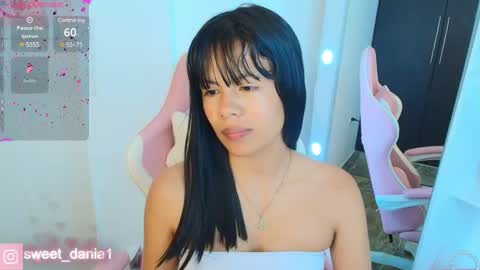 Snapshot of sweet_dania_ chatting on March 4, 2025, 3:44 am sweet_dania_ online show from March 4, 2025, 3:44 am