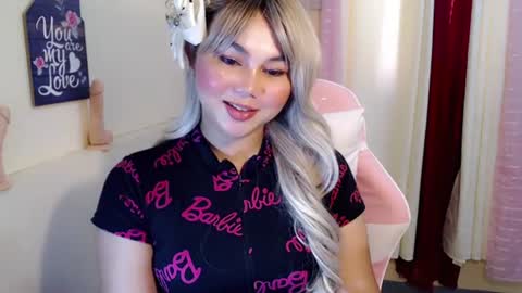 Snapshot of sweet_danicaa chatting on July 25, 2026, 6:33 am danice online show from July 25, 2026, 6:33 am