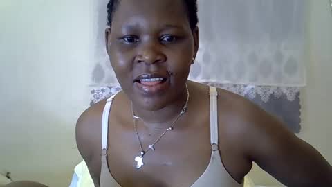 sweet_dori33 online show from April 23, 2026, 8:55 pm